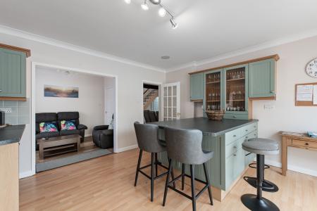 5 bedroom Detached house for sale in Norwood Road, Skegness, PE25