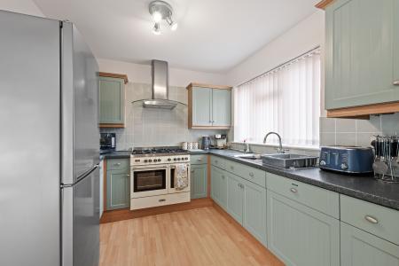 5 bedroom Detached house for sale in Norwood Road, Skegness, PE25