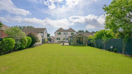 4 bedroom Detached house for sale in Gibraltar Road, Skegness, PE25