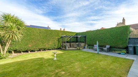 4 bedroom Detached house for sale in Marine Avenue, Skegness, PE25