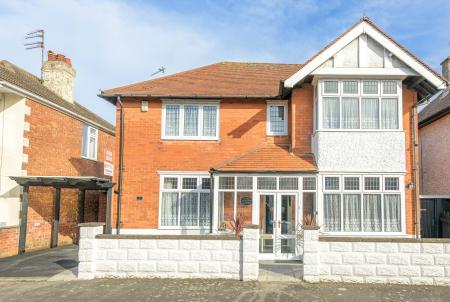 Marine Avenue, Skegness, PE25
