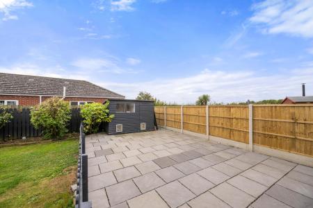 5 bedroom Detached house for sale in High Street, Ingoldmells, PE25