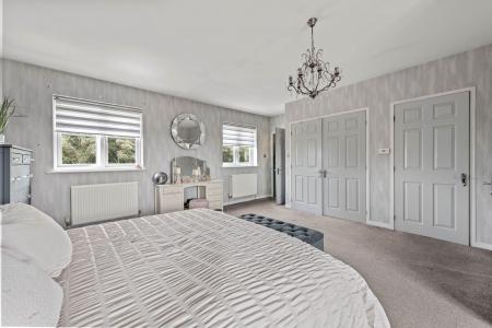 5 bedroom Detached house for sale in High Street, Ingoldmells, PE25