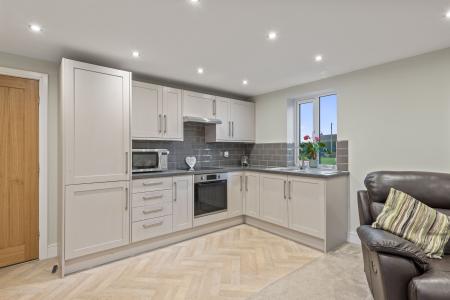 5 bedroom Detached house for sale in Youngers Lane, Burgh Le Marsh, PE24