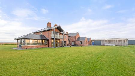 5 bedroom Detached house for sale in Youngers Lane, Burgh Le Marsh, PE24