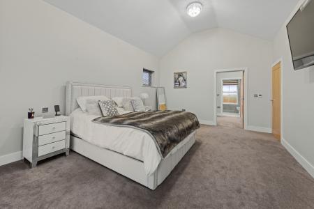 5 bedroom Detached house for sale in Youngers Lane, Burgh Le Marsh, PE24