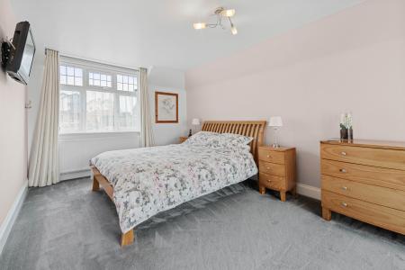 4 bedroom Detached house for sale in St Andrews Drive, Skegness, PE25