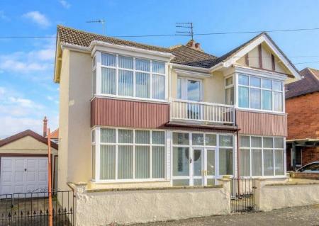 Marine Avenue, Skegness, PE25