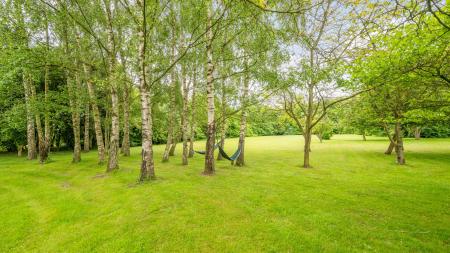 4 bedroom Detached bungalow for sale in Summer Gates Lane, Bratoft, Skegness, PE24