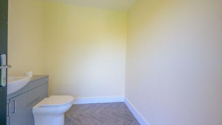 4 bedroom Detached bungalow for sale in Spilsby Road, Wainfleet, PE24