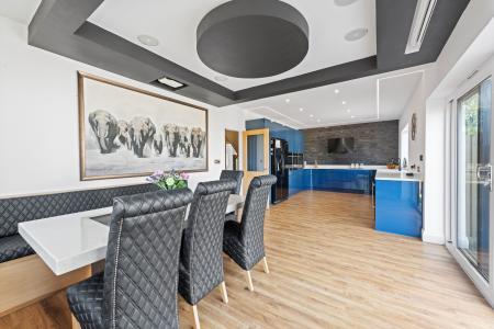 4 bedroom Detached bungalow for sale in Spilsby Road, Wainfleet, PE24