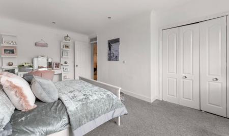 7 bedroom Detached house for sale in Field Lane, Friskney, PE22