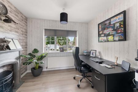 7 bedroom Detached house for sale in Field Lane, Friskney, PE22