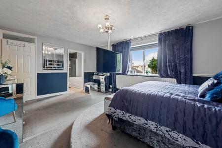 7 bedroom Detached house for sale in Field Lane, Friskney, PE22