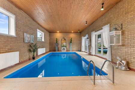 7 bedroom Detached house for sale in Field Lane, Friskney, PE22