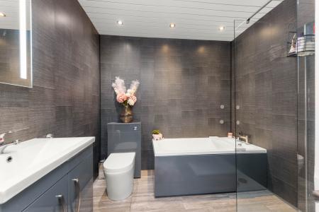 7 bedroom Detached house for sale in Field Lane, Friskney, PE22