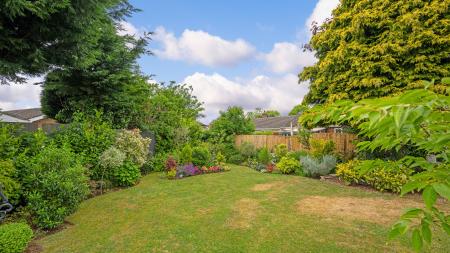 7 bedroom Detached house for sale in Field Lane, Friskney, PE22