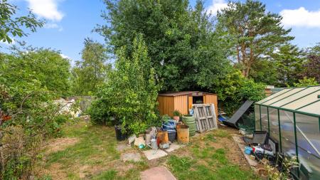 1 bedroom Detached bungalow for sale in South End, Hogsthorpe, PE24