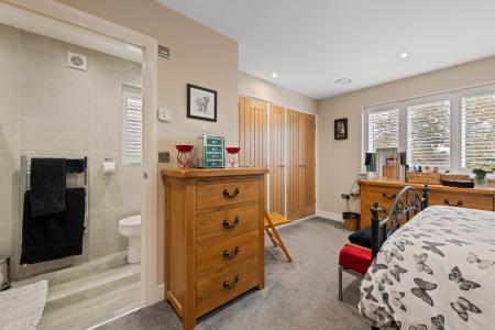 3 bedroom Detached bungalow for sale in Church Road, Friskney, PE22