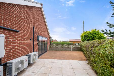 3 bedroom Detached bungalow for sale in Church Road, Friskney, PE22