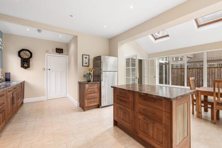 4 bedroom Semi-detached house for sale in Drummond Road, Skegness, PE25