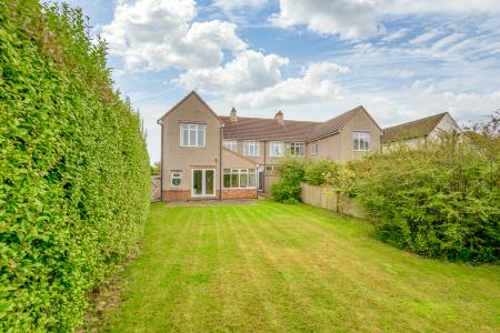 4 bedroom Semi-detached house for sale in Drummond Road, Skegness, PE25