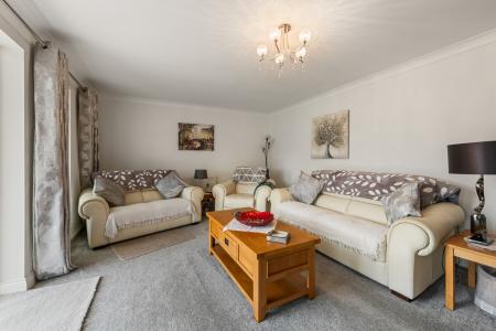 4 bedroom Detached bungalow for sale in Hawthorn Way, Ingoldmells, PE25