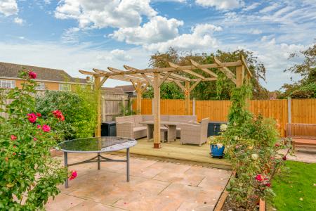 4 bedroom Detached bungalow for sale in Hawthorn Way, Ingoldmells, PE25