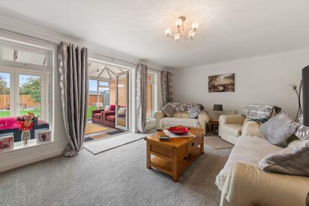 4 bedroom Detached bungalow for sale in Hawthorn Way, Ingoldmells, PE25