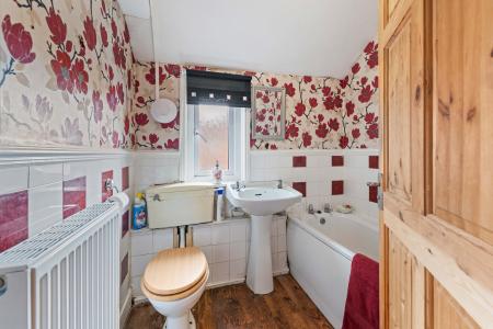 5 bedroom End of terrace house for sale in Wainfleet Road, Skegness, PE25