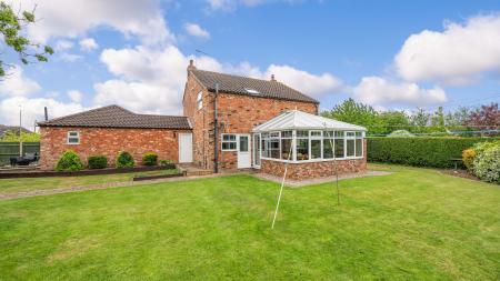 3 bedroom Detached house for sale in Station Road, Burgh Le Marsh, PE24