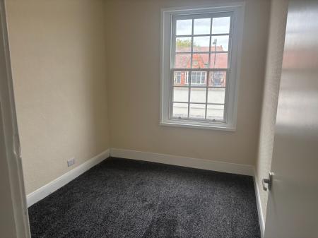 2 bedroom Flat to let in Lumley Road, Skegness, PE25