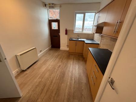 2 bedroom Flat to let in Lumley Road, Skegness, PE25