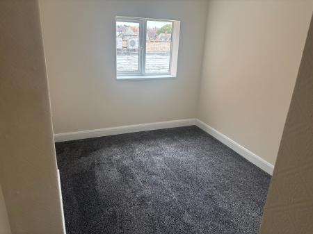 2 bedroom Flat to let in Lumley Road, Skegness, PE25