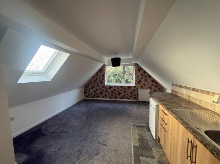 1 bedroom Flat to let in Drummond Road, Skegness, PE25