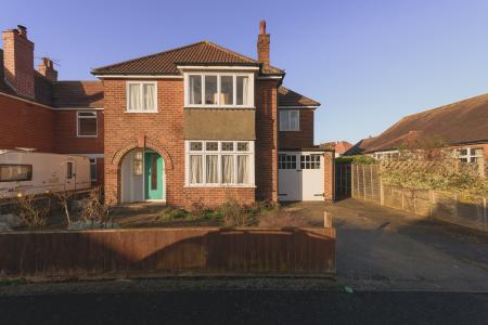 4 bedroom Detached house for sale in Firbeck Avenue, Skegness, PE25