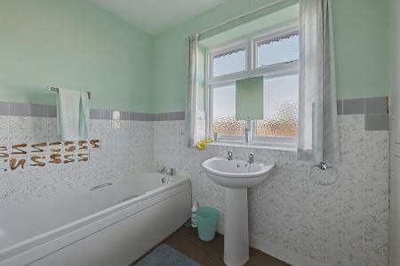 4 bedroom Detached house for sale in Firbeck Avenue, Skegness, PE25