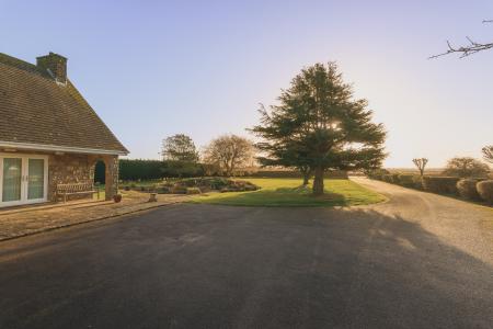 4 bedroom Detached house for sale in Ingoldmells Road, Addlethorpe, PE24