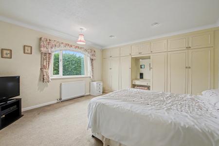 4 bedroom Detached house for sale in Ingoldmells Road, Addlethorpe, PE24