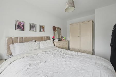 3 bedroom End of terrace house for sale in Belton Park Road, Skegness, PE25