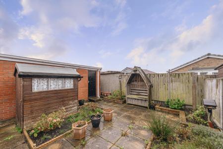 2 bedroom Semi-detached bungalow for sale in Laura Court, Ingoldmells, PE25