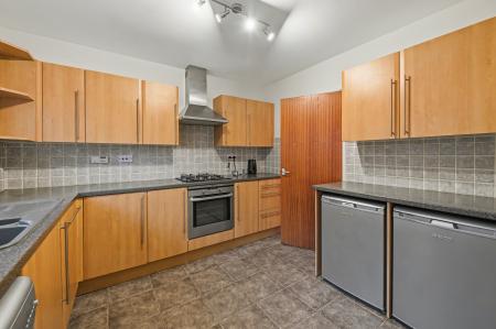 2 bedroom Bungalow for sale in Marine Avenue, Sutton on Sea, LN12