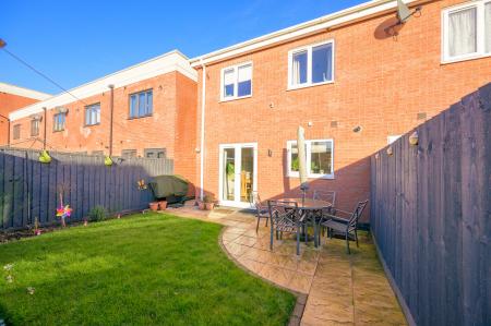 3 bedroom End of terrace house for sale in Normanby Road, Skegness, PE25
