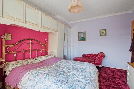 3 bedroom Semi-detached house for sale in Hoylake Drive, Skegness, PE25