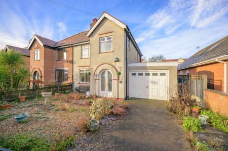 Hoylake Drive, Skegness, PE25