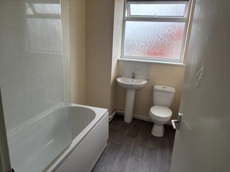2 bedroom Apartment to let in Wainfleet Road, Skegness, PE25