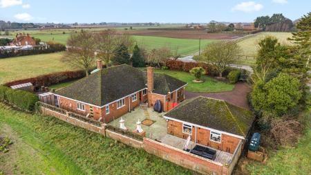 3 bedroom Detached bungalow for sale in Boston Road, Wainfleet St.Marys, PE24