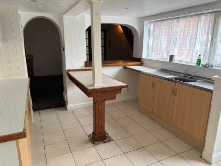 2 bedroom Semi-detached house to let in Wainfleet Road, Skegness, PE25