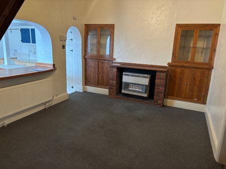 2 bedroom Semi-detached house to let in Wainfleet Road, Skegness, PE25