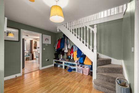 5 bedroom Detached house for sale in Chapel Lane, Friskney, PE22